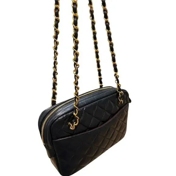 1989 Vintage CHANEL Camera Bag - Picture 3 of 12